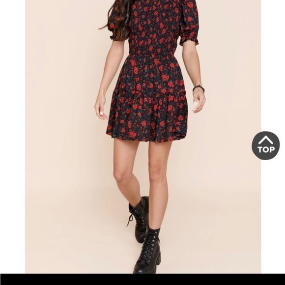 Trixxi smocked dress - Picture 1 of 4